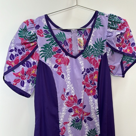 Vintage Hawaiian Almost Paradis Dress - Picture 7 of 9